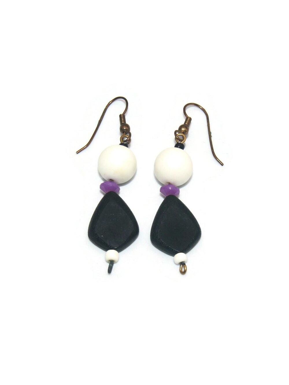 VTG Gold Tone, Black, White and Purple Plastic Dangle Earrings with Hook Backs.
